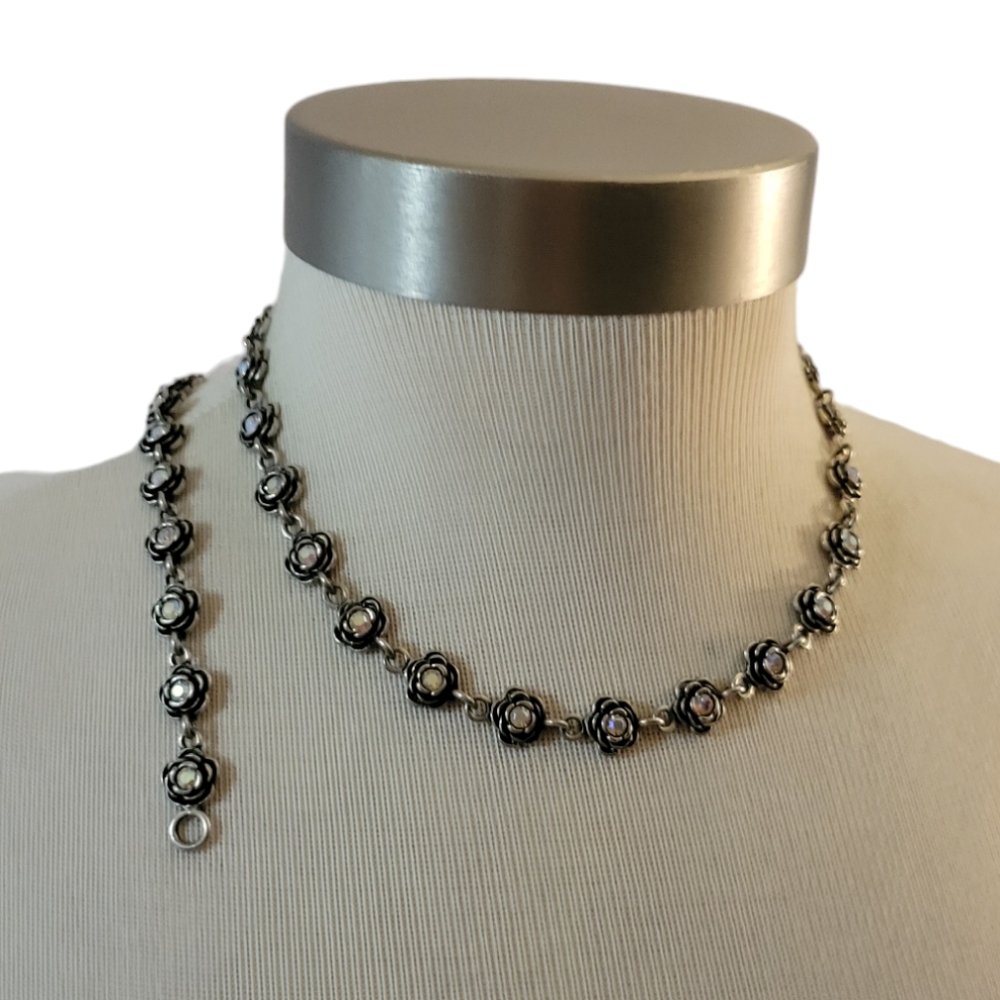 Premier Designs Necklace Bracelet Set Rose